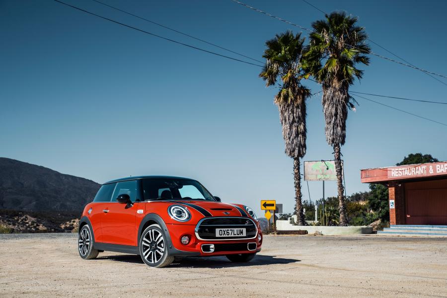  Mini Cooper S (F56) 2018 года  (WW) (фото 120 из 196)